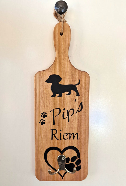 Personalized Dog Leash Holder – Handmade Wooden Sign